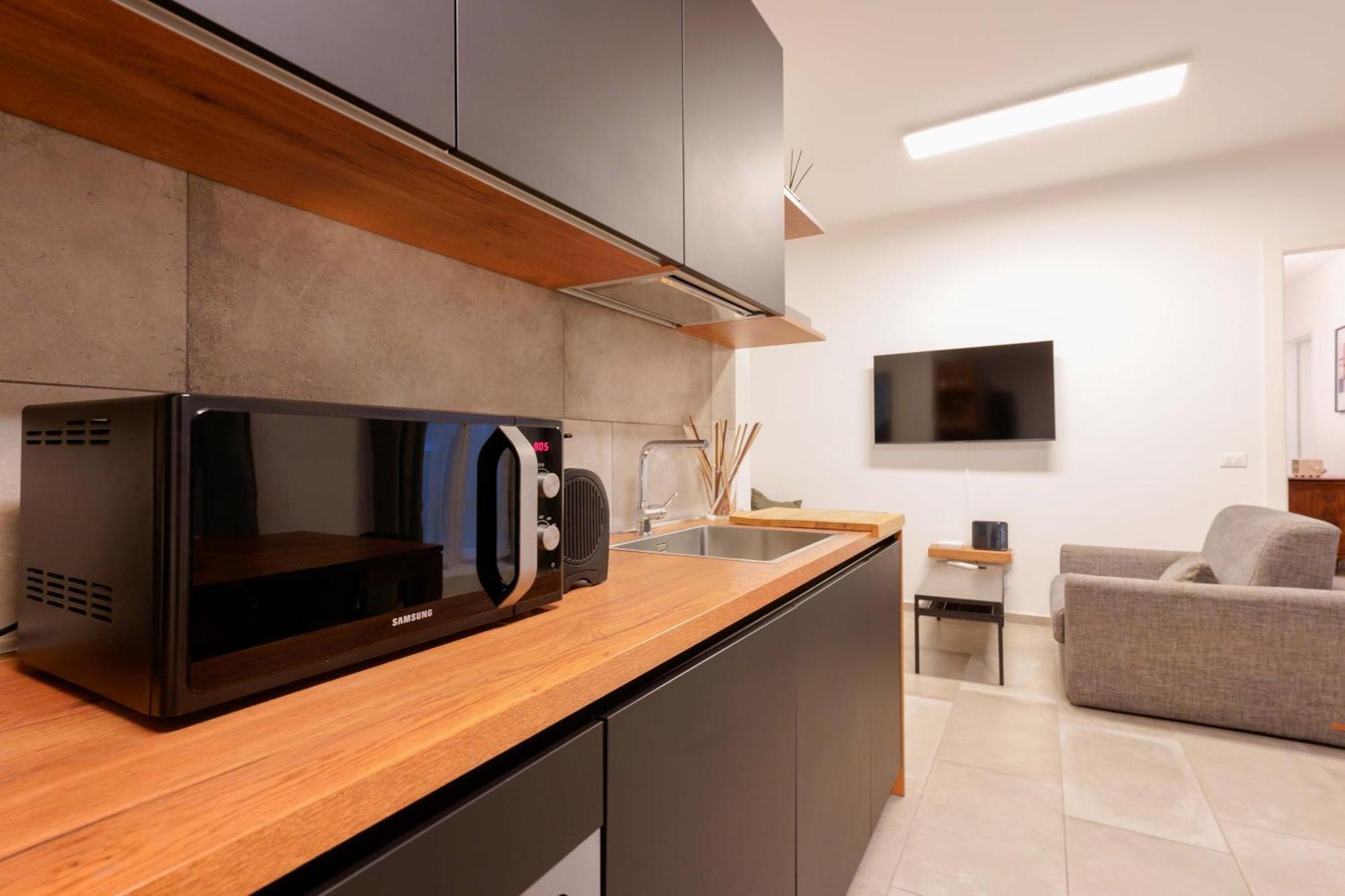 Sette Chiese Apartments Bologna Ngoại thất bức ảnh